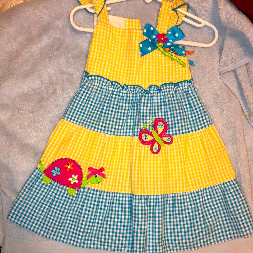 Cute girls’ dress